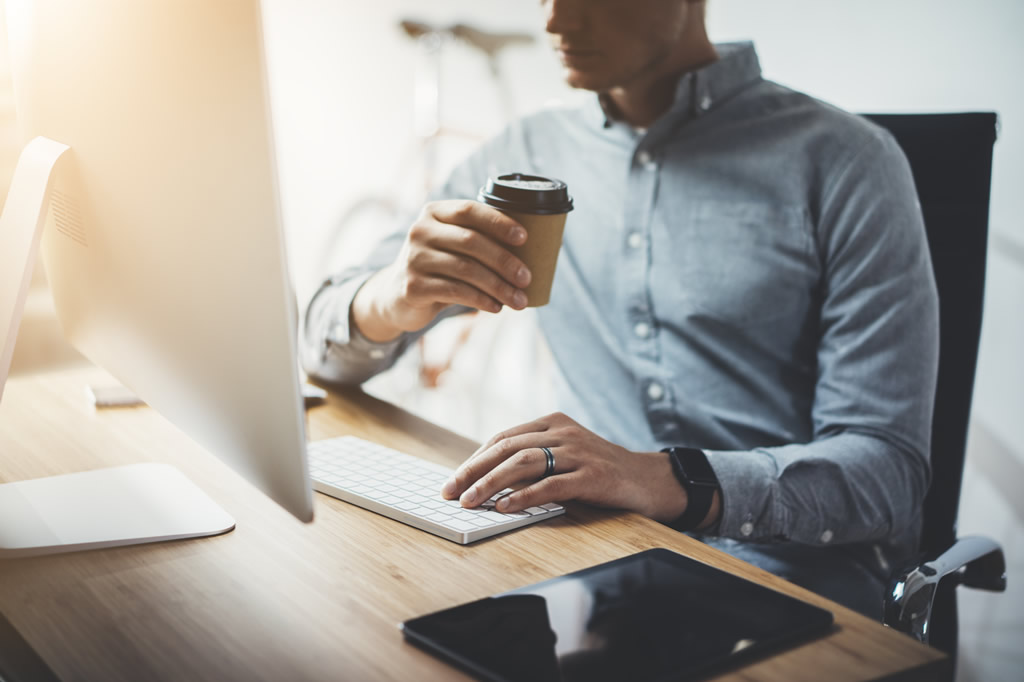 Consultant Solicitor Jobs Without the Traditional Firm Model